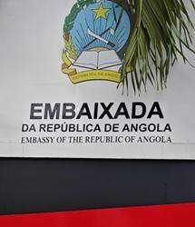 Angola a accra